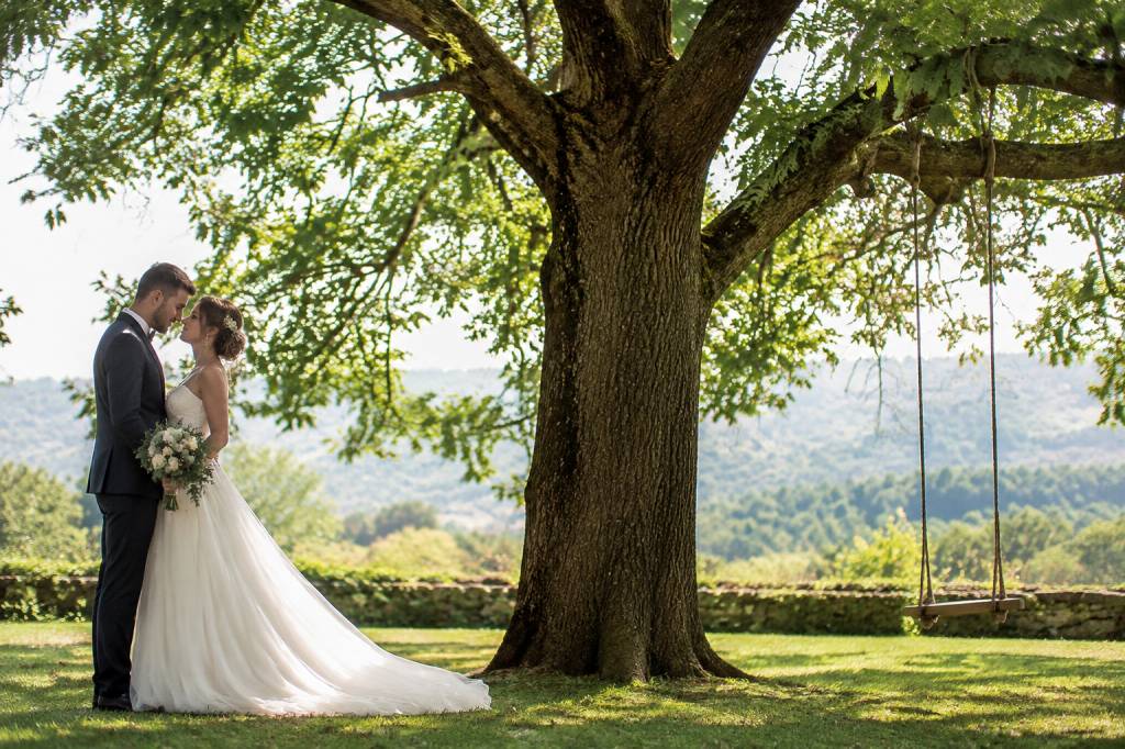 Baum bedeutung hochzeit: symbolik und tradition des hochzeitsbaums